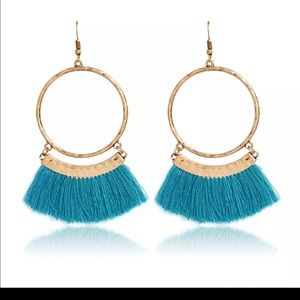 Hammered gold earrings